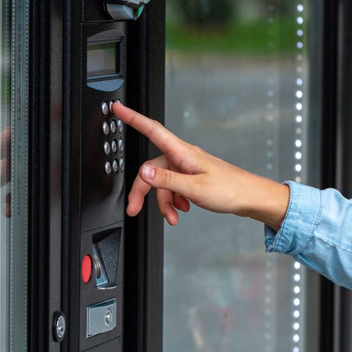 dito che clicca su vending